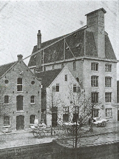 Stoom-en Boekweitpellerij en meelfabriek 'de Hoop'.